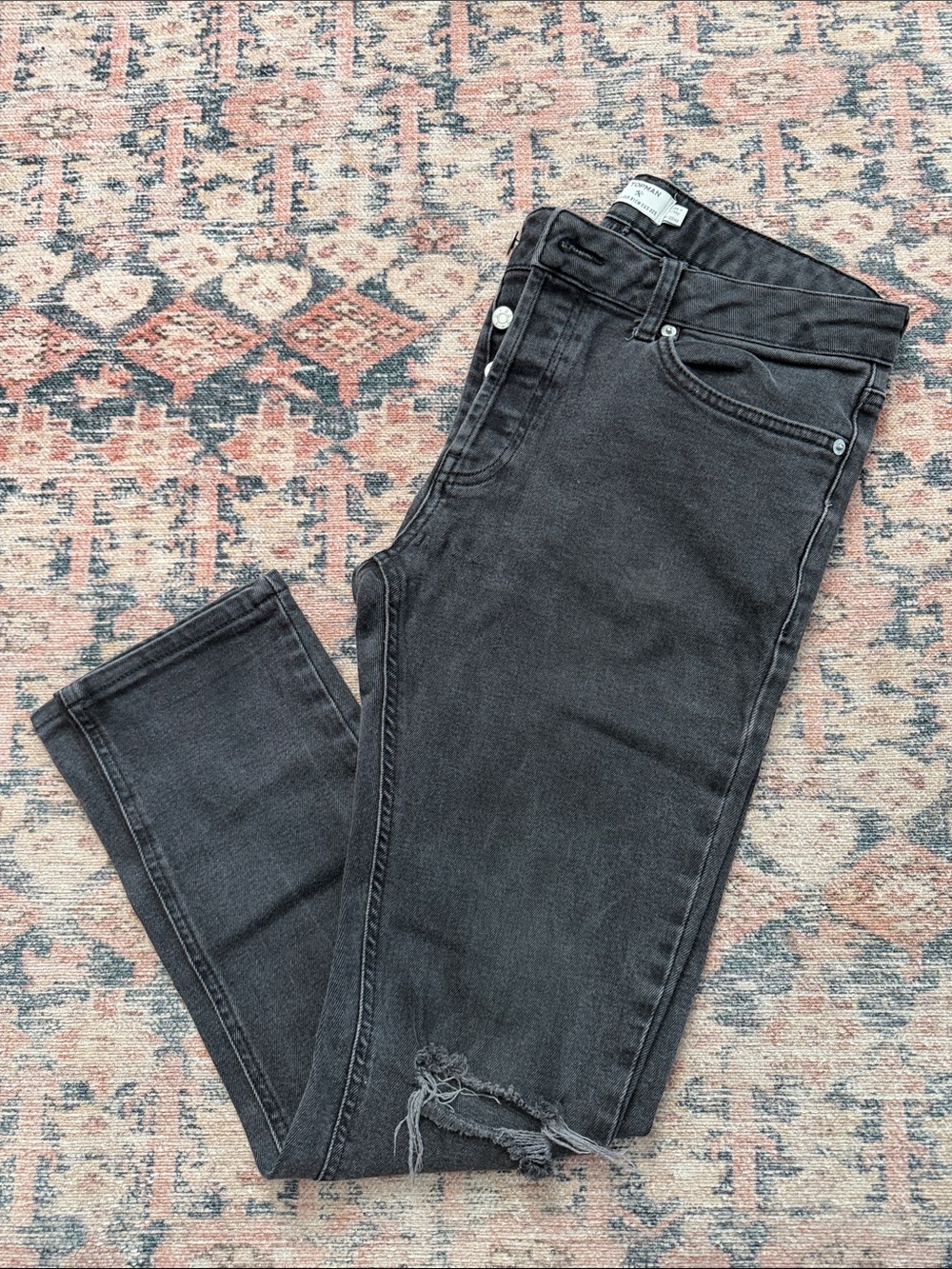 Topman Stretch Skinny jeans with destroyed knees sz 32